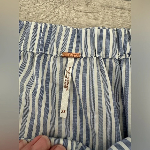 Free People March to the Beat Off the Shoulder Striped Top Bell Sleeves Sz XS - Picture 7 of 9